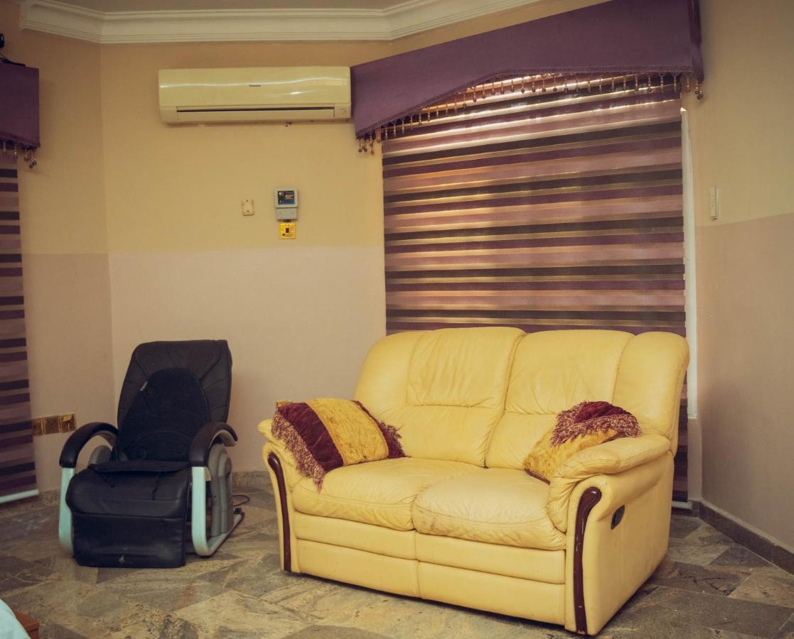 J'S Place Abuja Kültér fotó